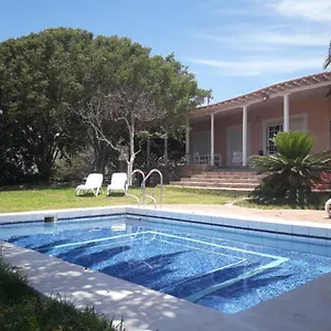 https://villa-sainte-maxime.in-canary-islands.com