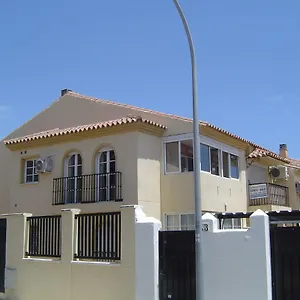 https://bonito-apartamento-playa-carihuela-500-metros.1costadelsol.com